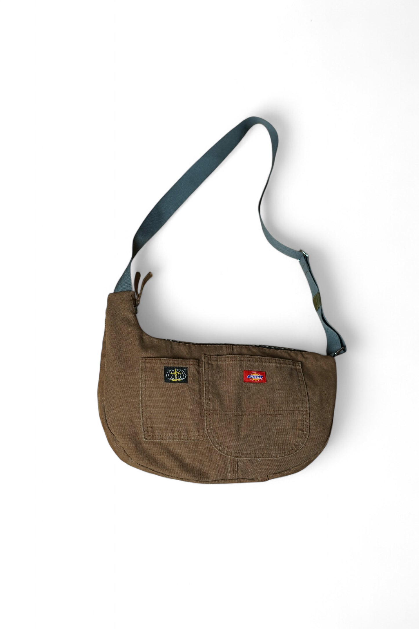 UPCYCLED MESSENGER BAG (BROWN)