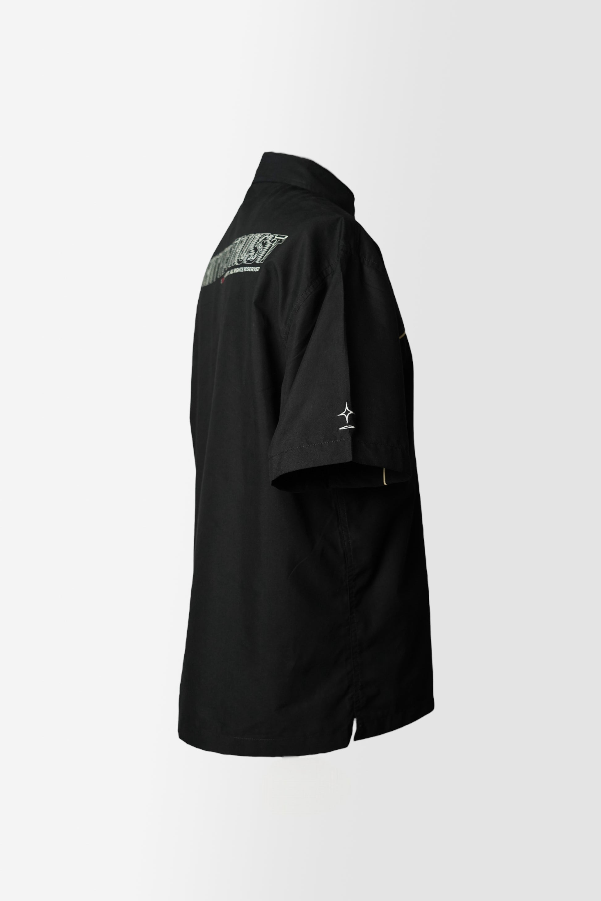 COMEUNITY Unity Uniform V.1 Streetwear Shirt Image SIde View 